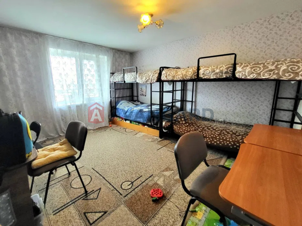 4 кім. квартира, 95/-/12 кв. м., 10/10 поверх фото 7 4 кім. квартира, 95/-/12 кв. м., 10/10 поверх фото 7