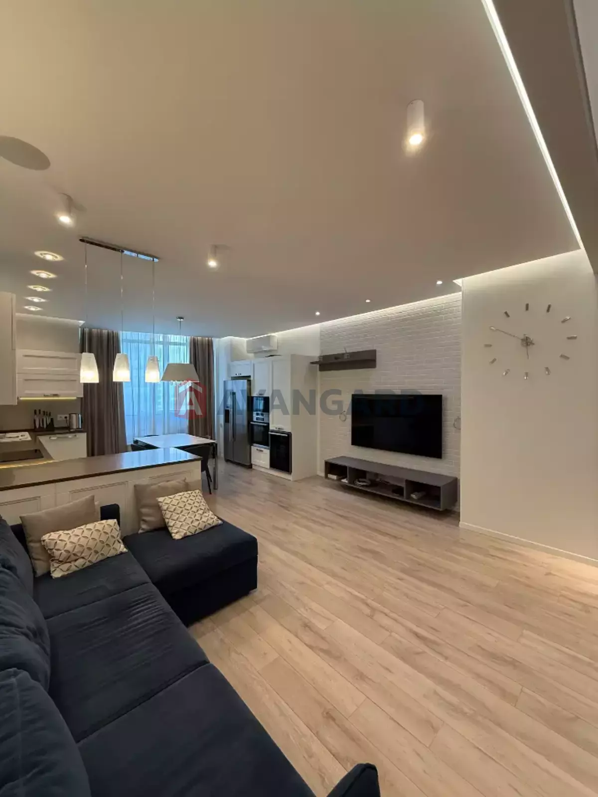 3 кім. квартира, 120/-/20 кв. м., 17/24 поверх фото 1 3 кім. квартира, 120/-/20 кв. м., 17/24 поверх фото 1