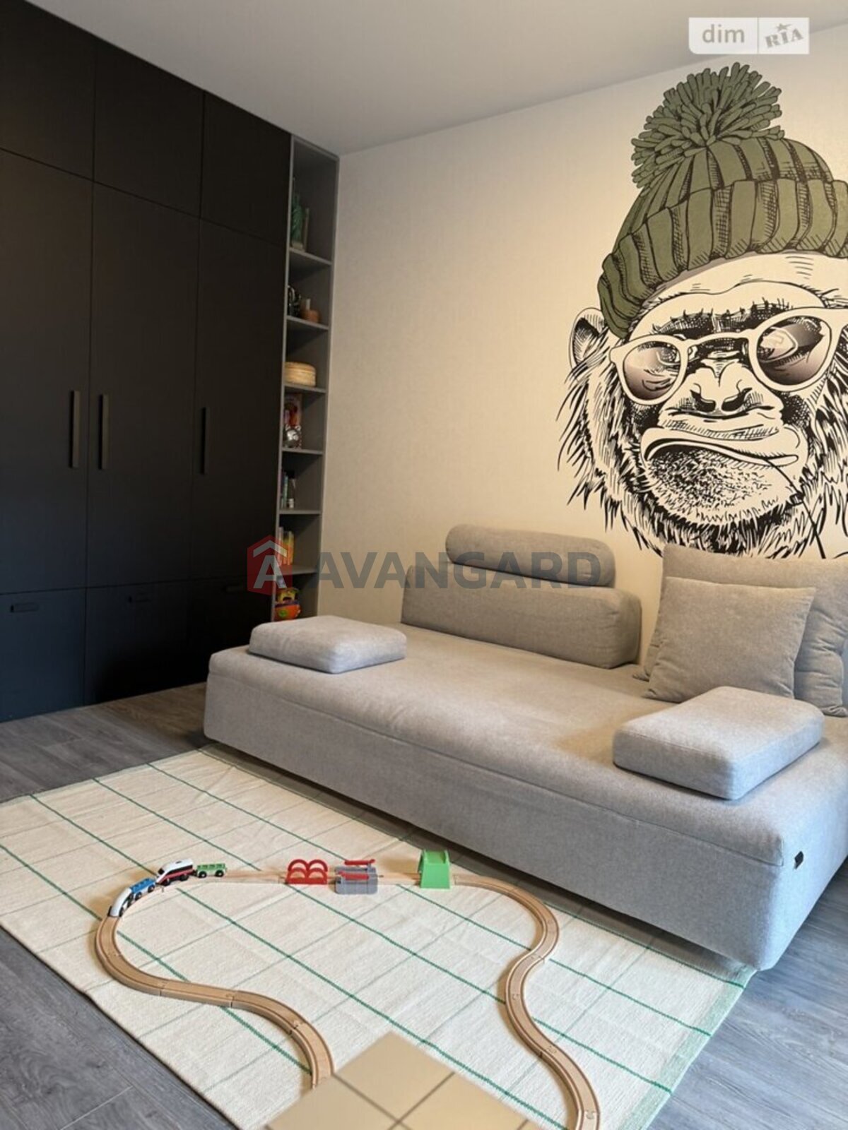 3 комн. квартира, 98/-/- кв. м., 7/10 этаж фото 12 3 комн. квартира, 98/-/- кв. м., 7/10 этаж фото 12