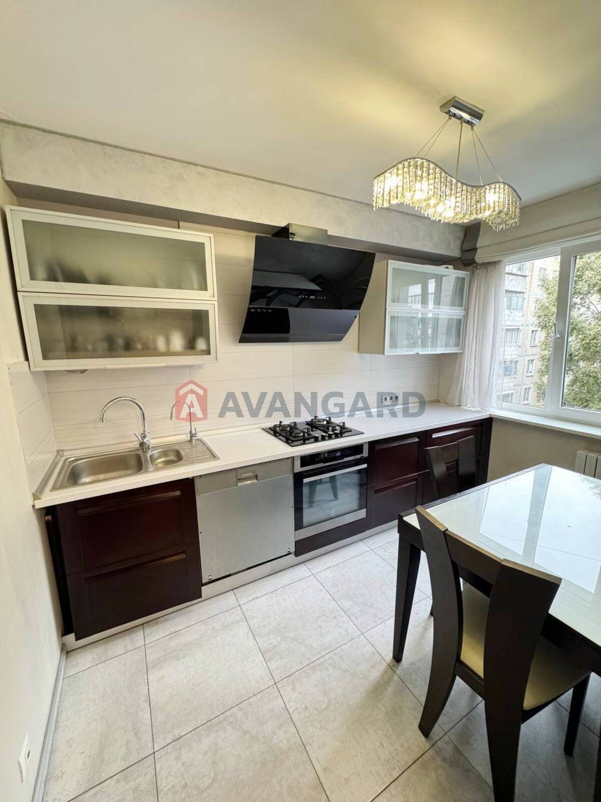 3 кім. квартира, 62/43/8 кв. м., 6/9 поверх фото 4 3 кім. квартира, 62/43/8 кв. м., 6/9 поверх фото 4