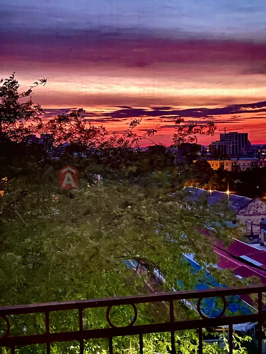 3 кім. квартира, 90/-/13 кв. м., 5/5 поверх фото 8 3 кім. квартира, 90/-/13 кв. м., 5/5 поверх фото 8