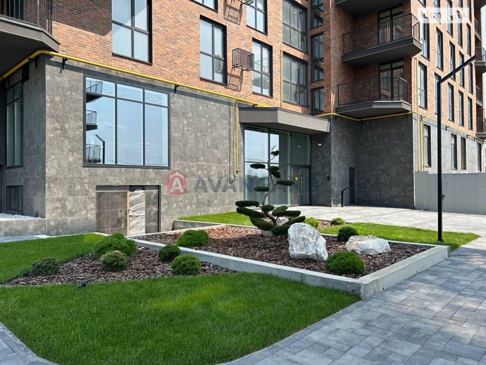 2 кім. квартира, 64/27/20 кв. м., 6/10 поверх фото 1 2 кім. квартира, 64/27/20 кв. м., 6/10 поверх фото 1