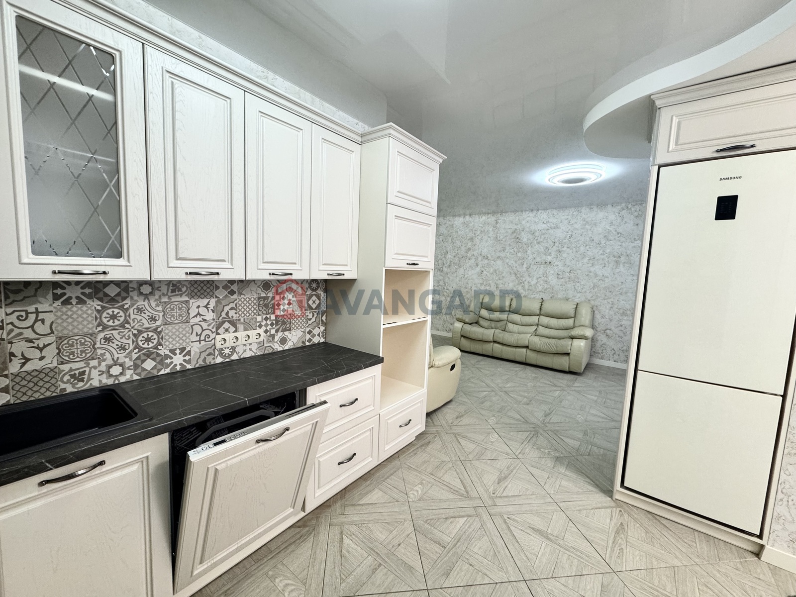 3 кім. квартира, 81/44/20 кв. м., 4/10 поверх фото 7 3 кім. квартира, 81/44/20 кв. м., 4/10 поверх фото 7