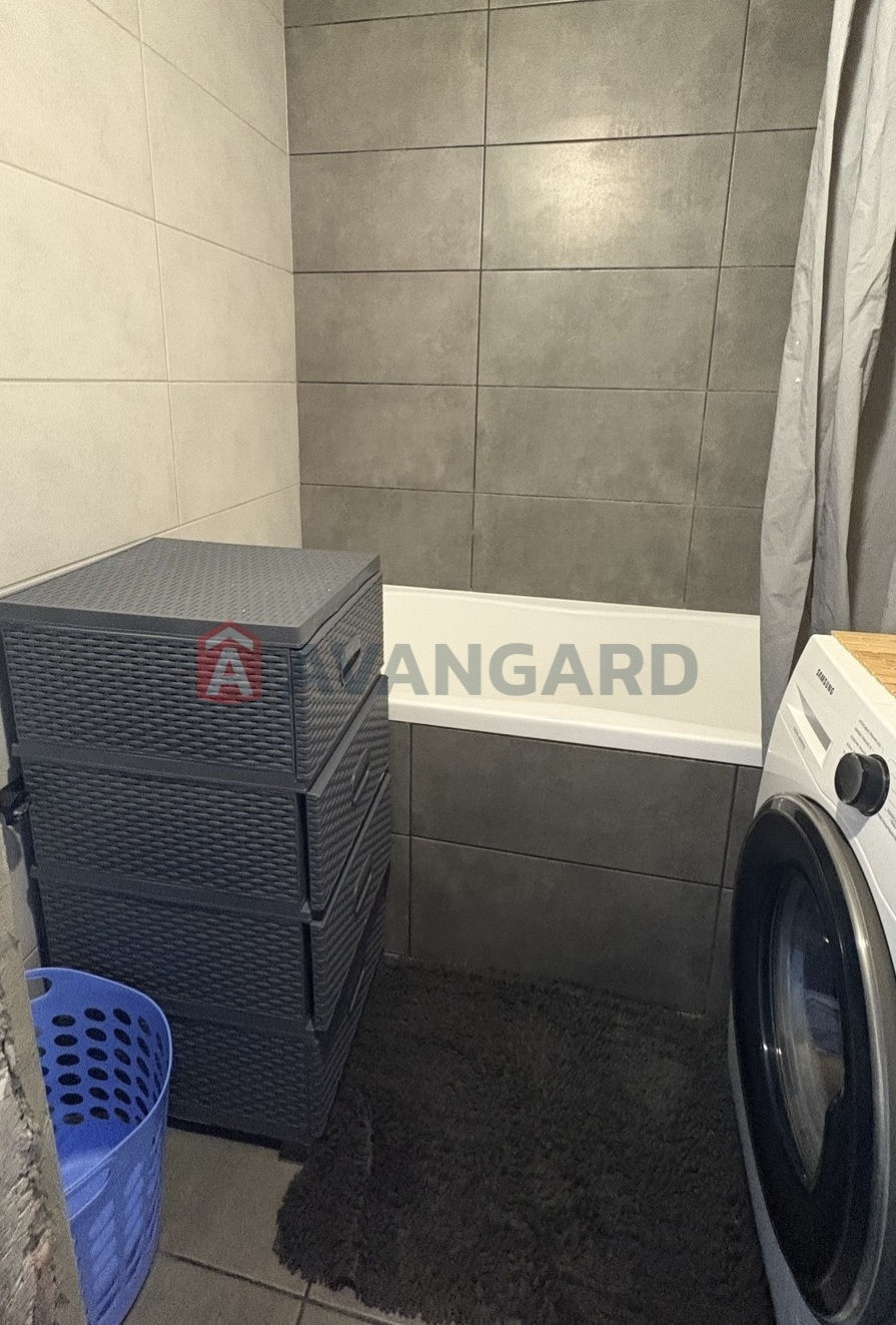 3 кім. квартира, 72.1/41/9 кв. м., 4/9 поверх фото 10 3 кім. квартира, 72.1/41/9 кв. м., 4/9 поверх фото 10