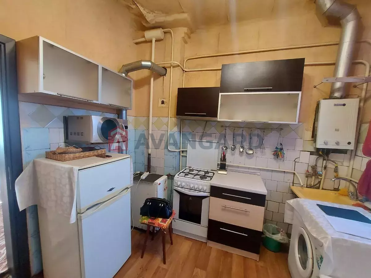 1 кім. квартира, 40/-/8 кв. м., 1/1 поверх фото 4 1 кім. квартира, 40/-/8 кв. м., 1/1 поверх фото 4