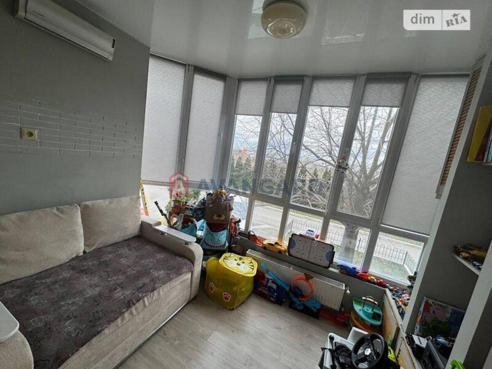 1 кім. квартира, 42/16/18 кв. м., 1/10 поверх фото 7 1 кім. квартира, 42/16/18 кв. м., 1/10 поверх фото 7