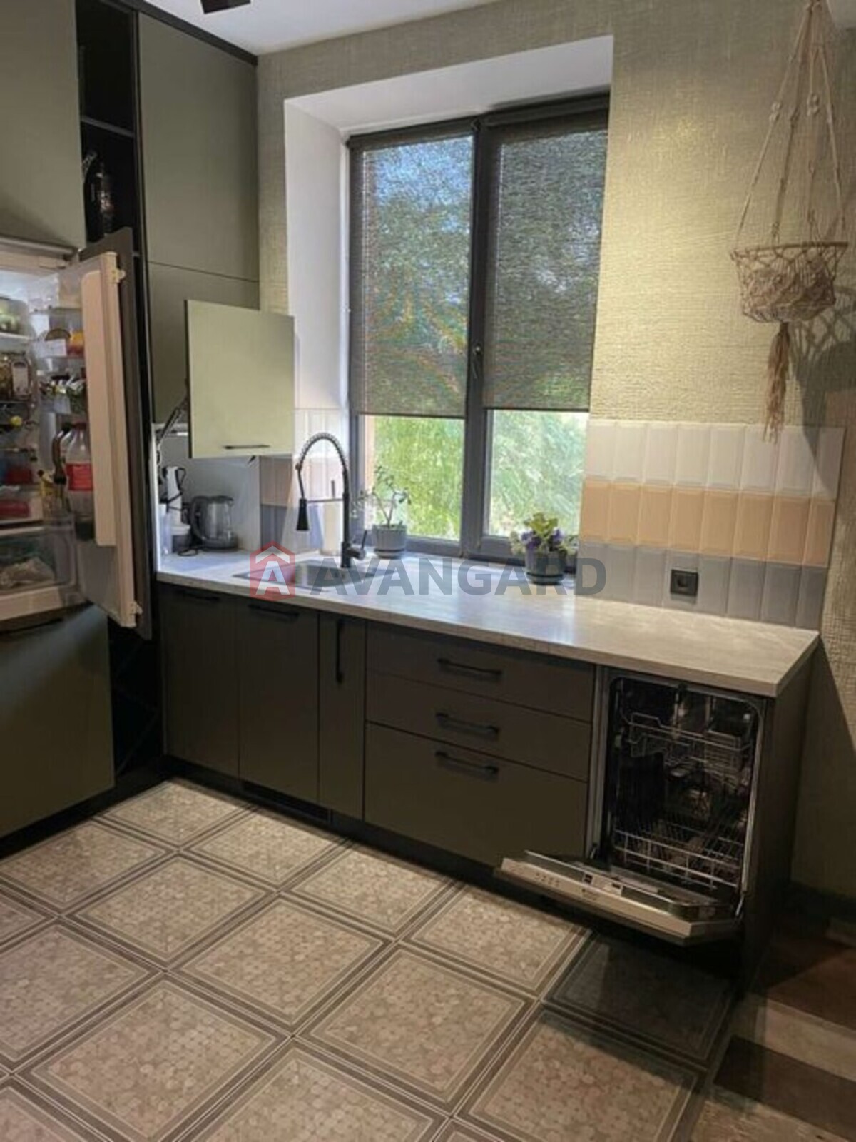 3 кім. квартира, 65/-/24 кв. м., 2/5 поверх фото 2 3 кім. квартира, 65/-/24 кв. м., 2/5 поверх фото 2