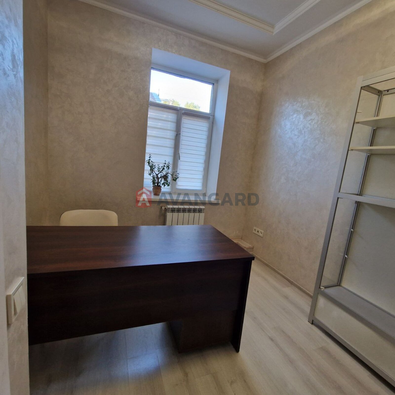 3 комн. квартира, 80,2/-/10 кв. м., 1/2 этаж фото 13 3 комн. квартира, 80,2/-/10 кв. м., 1/2 этаж фото 13