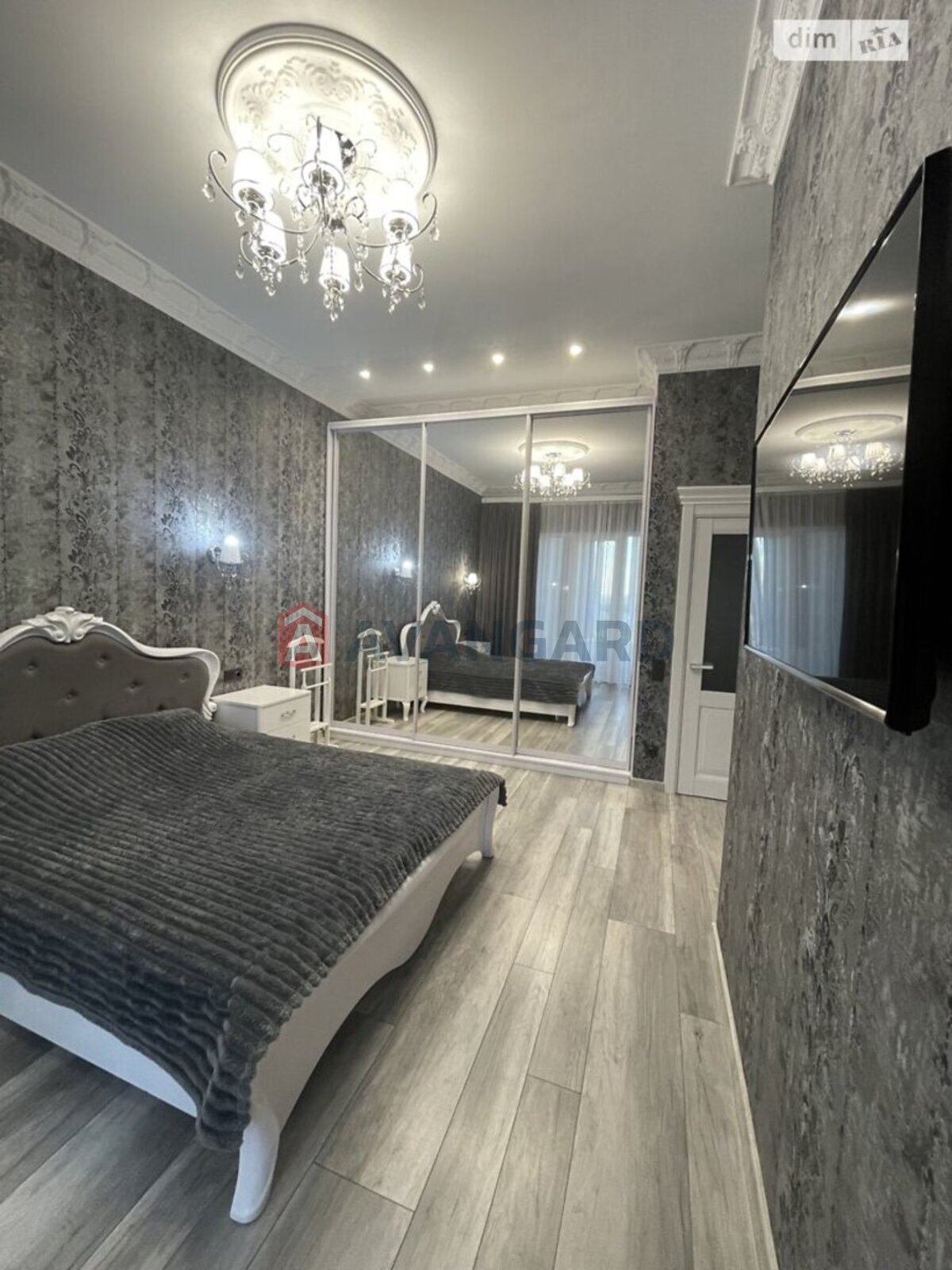 2 комн. квартира, 90/-/- кв. м., 7/14 этаж фото 19 2 комн. квартира, 90/-/- кв. м., 7/14 этаж фото 19
