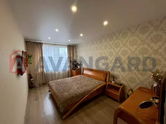 1 кім. квартира, 40/15/10 кв. м., 13/25 поверх фото 1 1 кім. квартира, 40/15/10 кв. м., 13/25 поверх фото 1