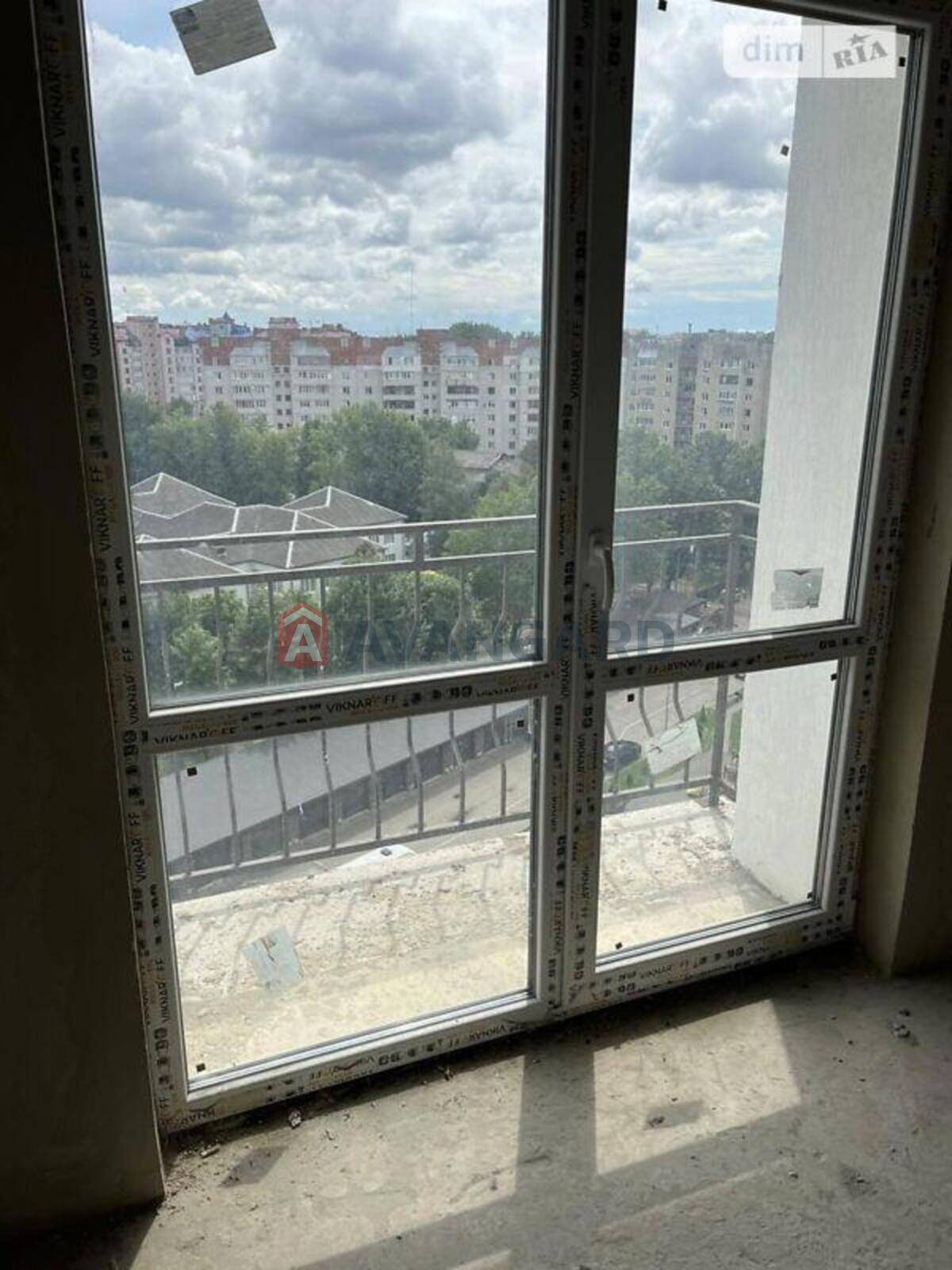 2 кім. квартира, 68/32/17 кв. м., 10/10 поверх фото 8 2 кім. квартира, 68/32/17 кв. м., 10/10 поверх фото 8