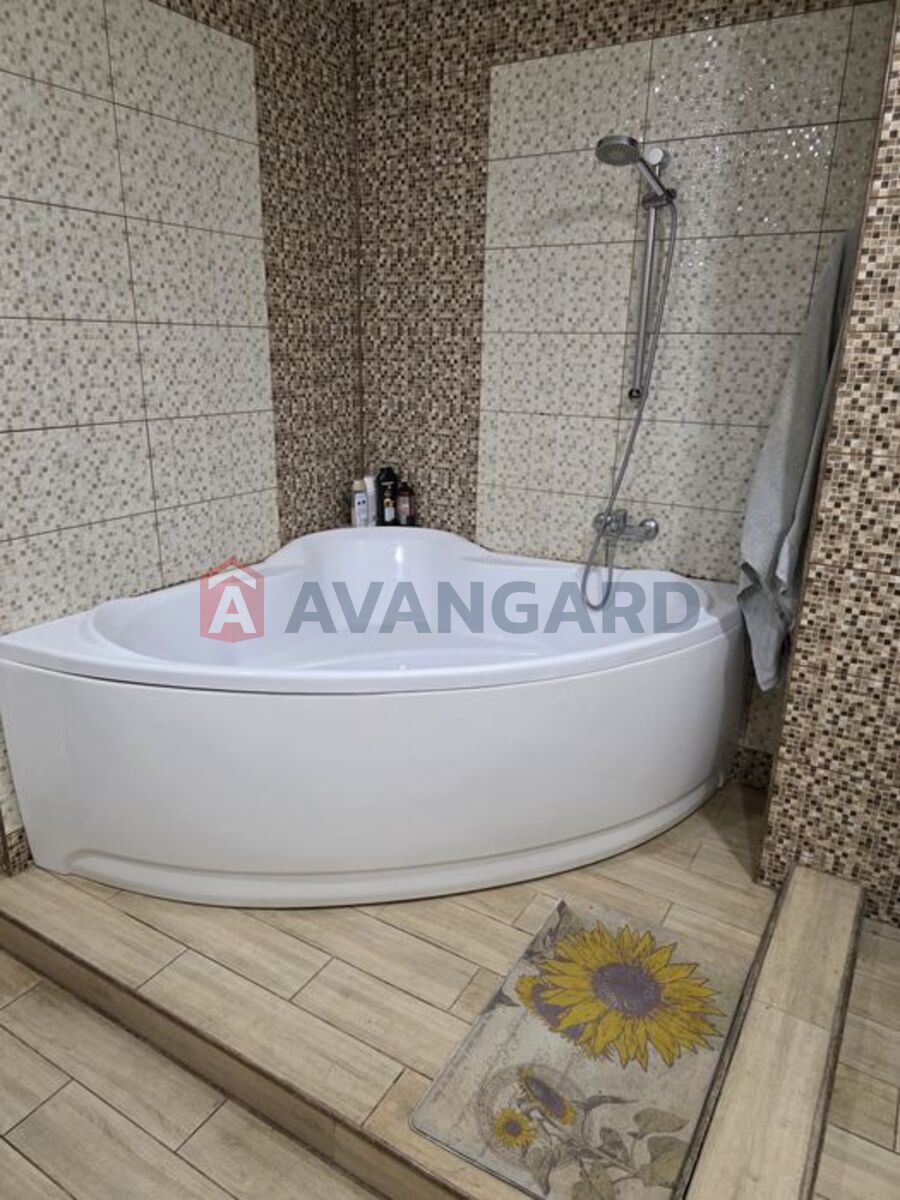 5 кім. квартира, 104/-/12 кв. м., 9/10 поверх фото 7 5 кім. квартира, 104/-/12 кв. м., 9/10 поверх фото 7