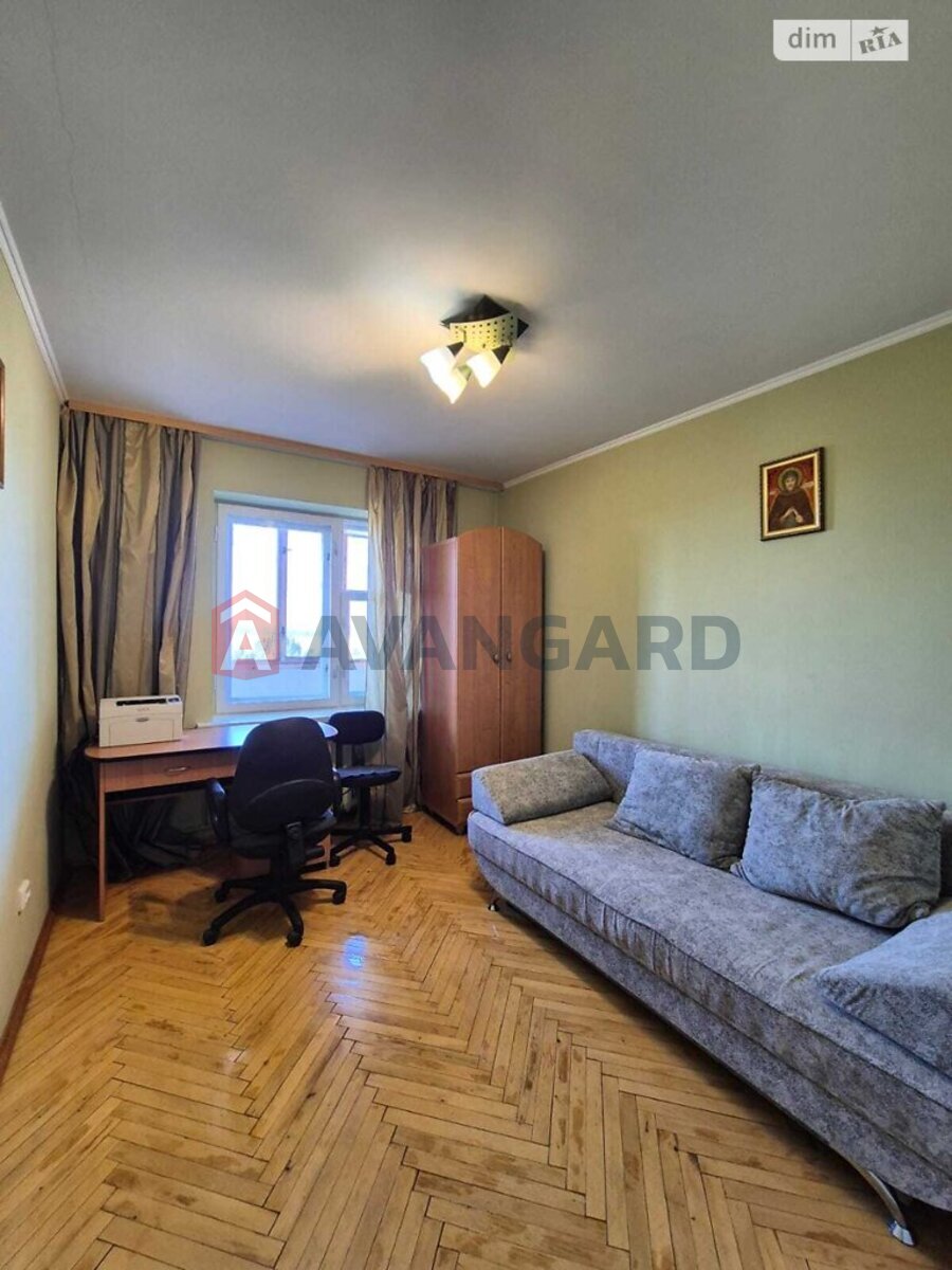 4 кім. квартира, 73/44/8 кв. м., 9/10 поверх фото 6 4 кім. квартира, 73/44/8 кв. м., 9/10 поверх фото 6