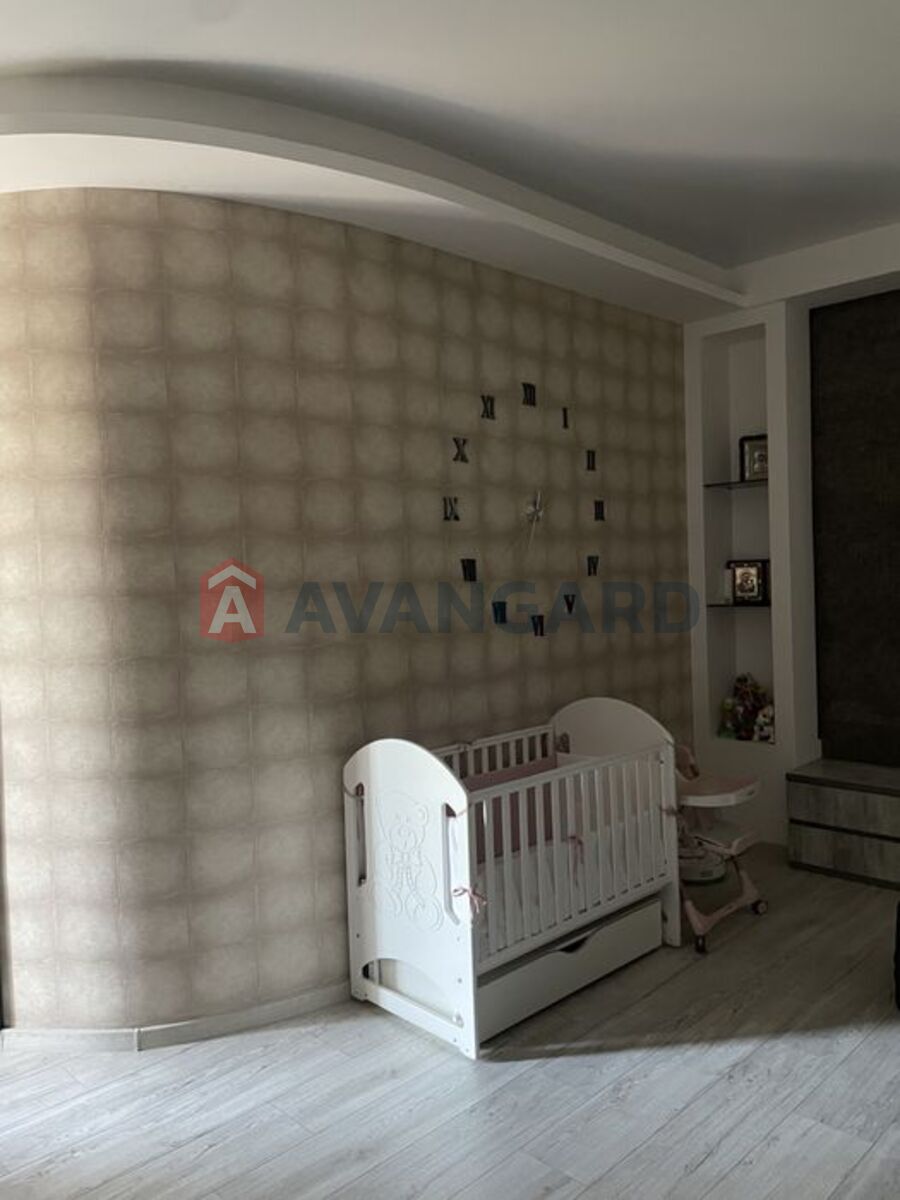 2 кім. квартира, 75/55/20 кв. м., 9/14 поверх фото 3 2 кім. квартира, 75/55/20 кв. м., 9/14 поверх фото 3