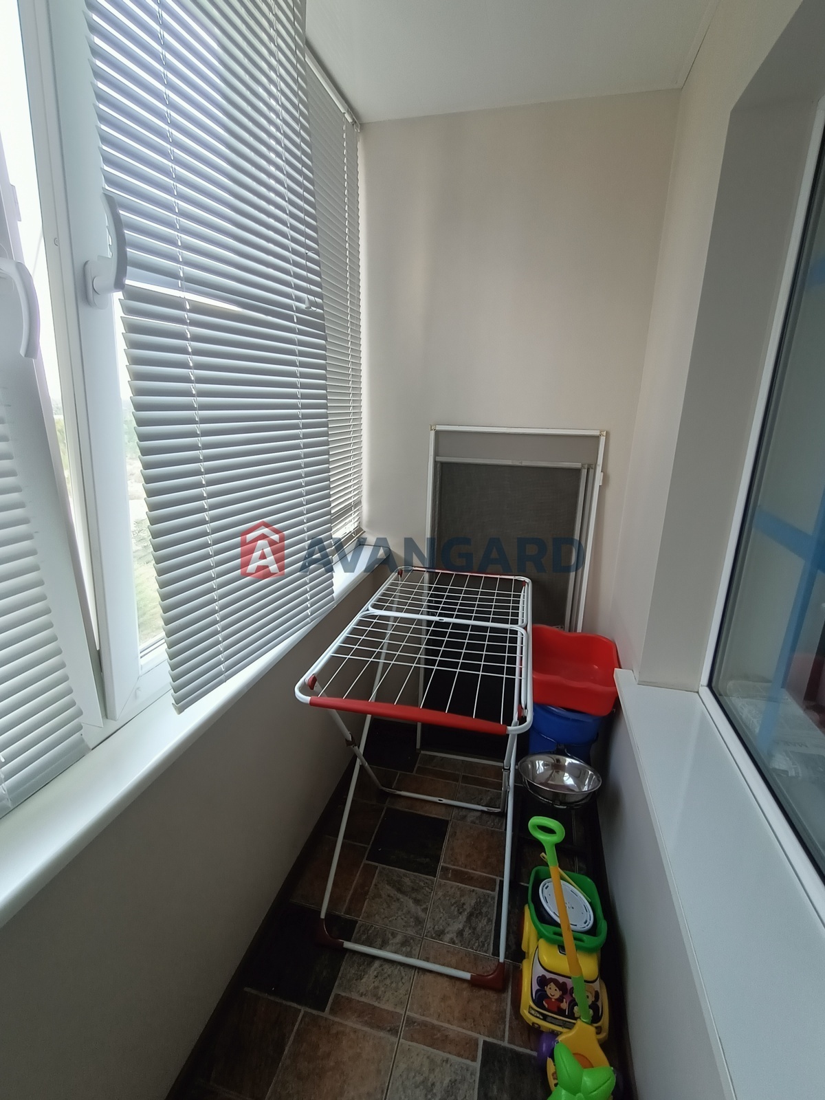 3 кім. квартира, 67/40/10 кв. м., 9/9 поверх фото 14 3 кім. квартира, 67/40/10 кв. м., 9/9 поверх фото 14