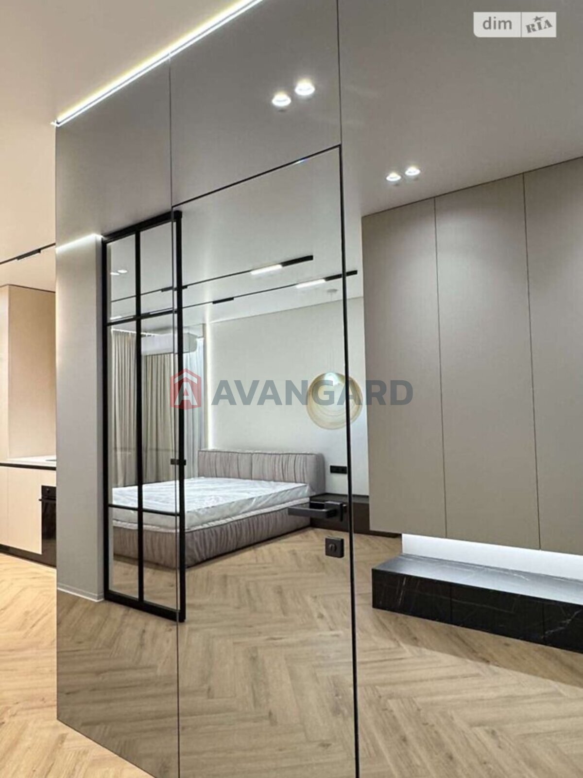 1 кім. квартира, 42/-/16 кв. м., 8/10 поверх фото 2 1 кім. квартира, 42/-/16 кв. м., 8/10 поверх фото 2