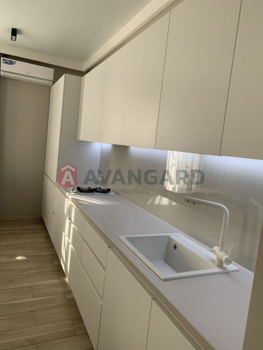 3 комн. квартира, 92/-/20 кв. м., 1/2 этаж фото 7 3 комн. квартира, 92/-/20 кв. м., 1/2 этаж фото 7