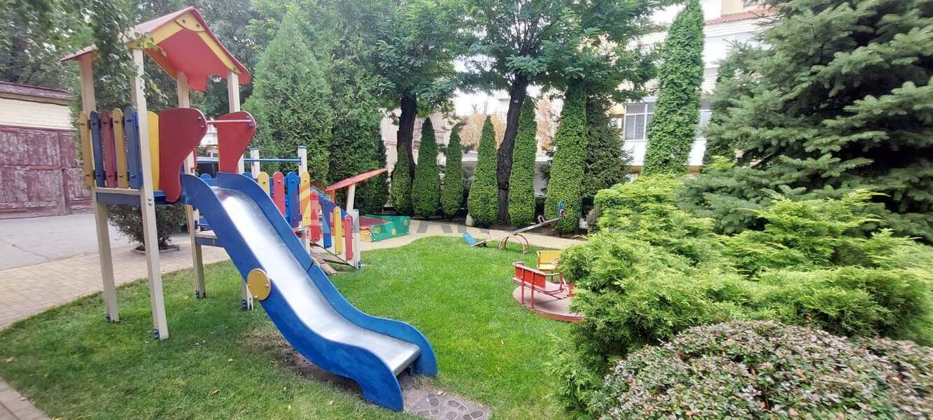 2 кім. квартира, 61/32/13 кв. м., 2/5 поверх фото 1 2 кім. квартира, 61/32/13 кв. м., 2/5 поверх фото 1