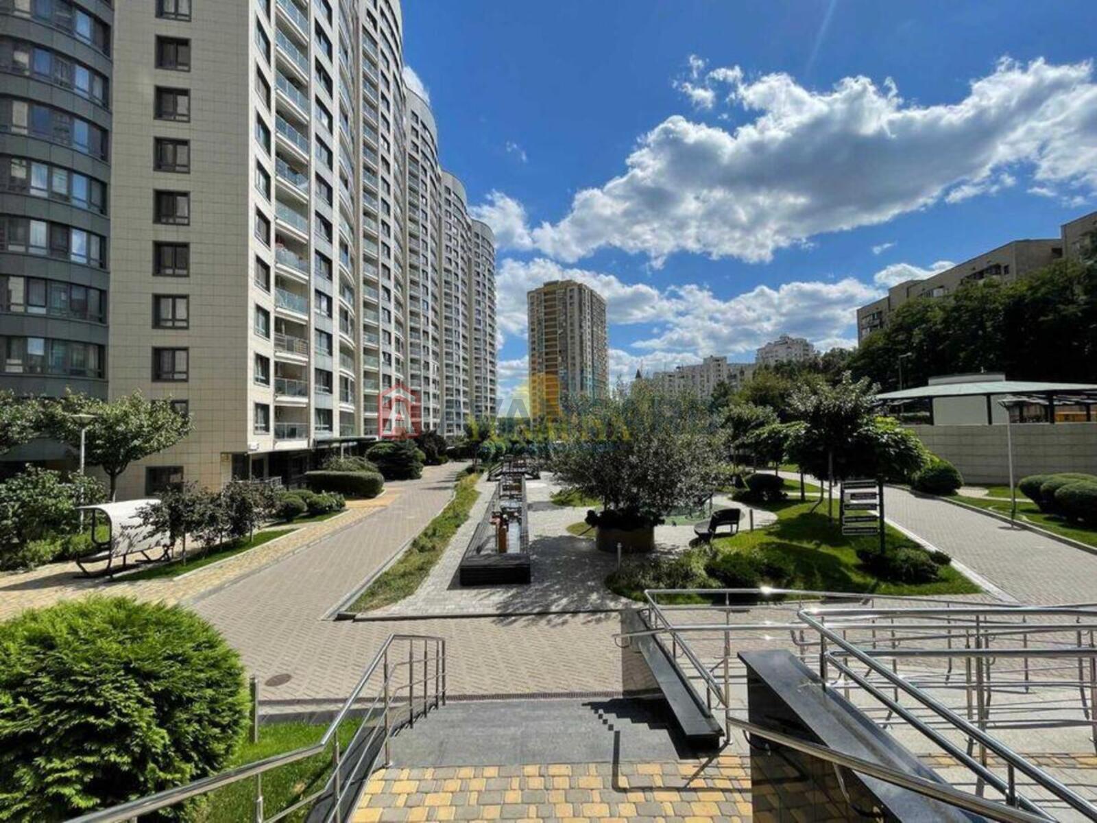 3 комн. квартира, 105/-/25 кв. м., 18/21 этаж фото 1 3 комн. квартира, 105/-/25 кв. м., 18/21 этаж фото 1