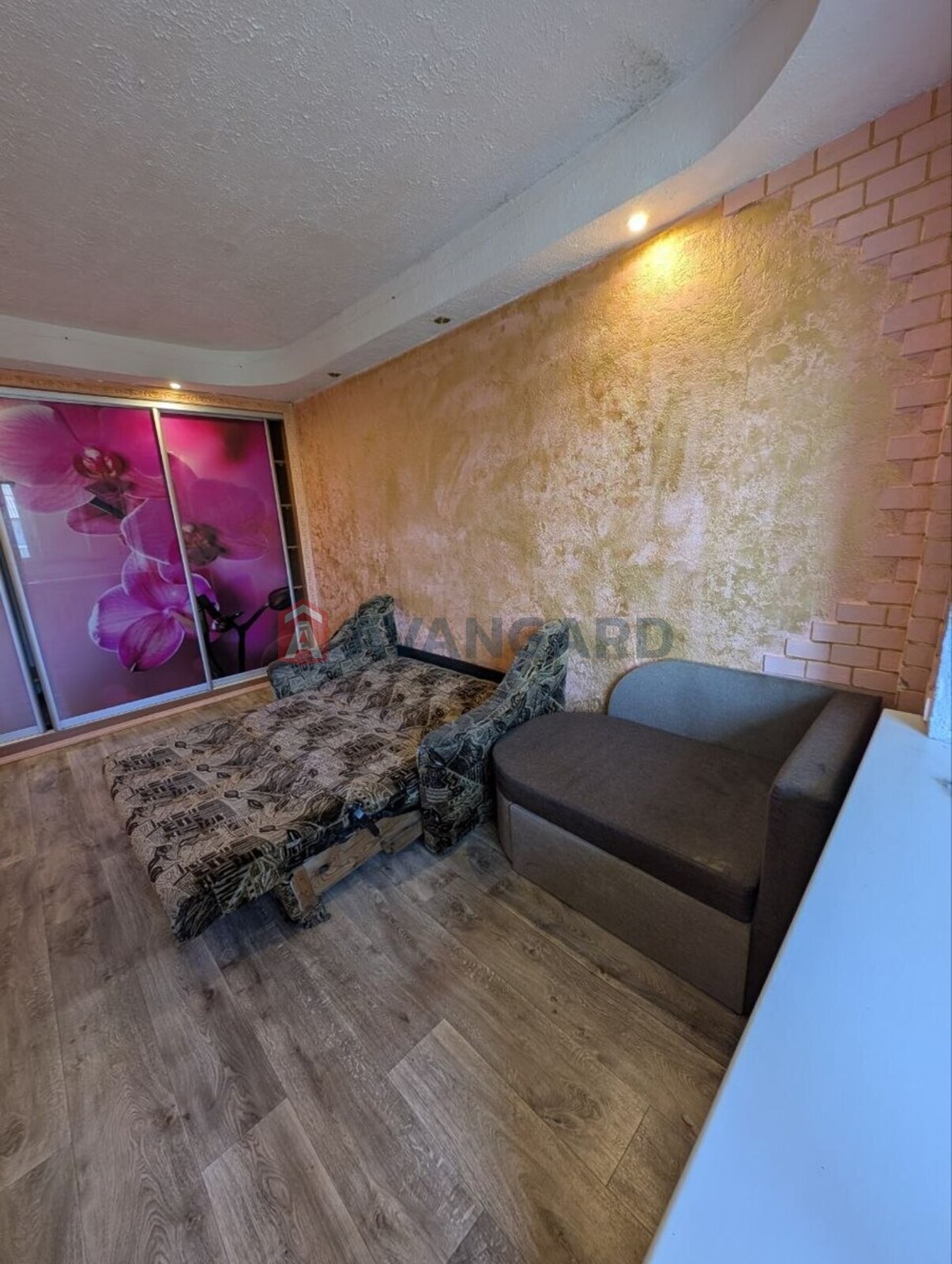 1 комн. квартира, 38/30/8 кв. м., 5/5 этаж фото 2 1 комн. квартира, 38/30/8 кв. м., 5/5 этаж фото 2