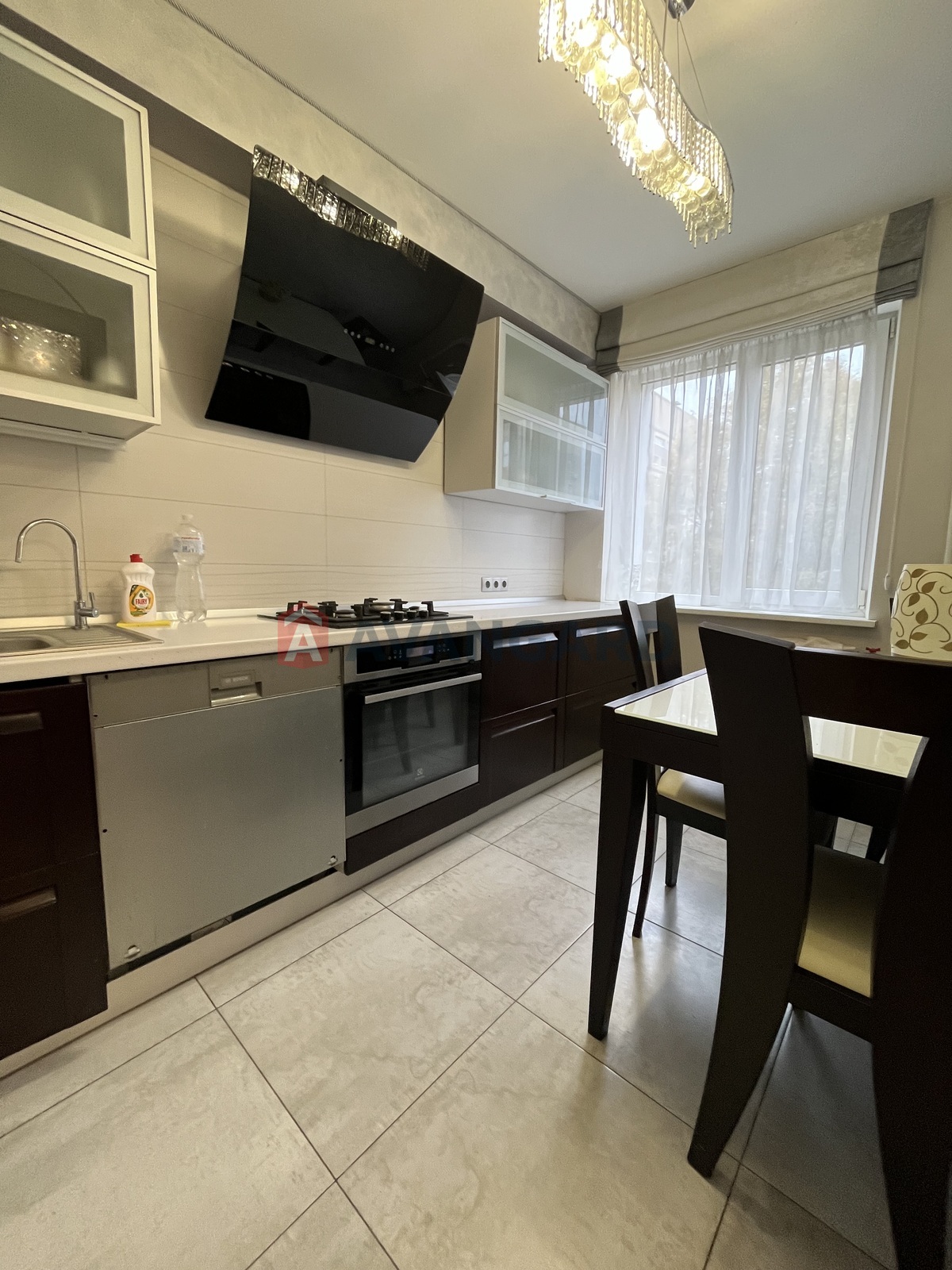 3 кім. квартира, 66/-/8 кв. м., 6/9 поверх фото 3 3 кім. квартира, 66/-/8 кв. м., 6/9 поверх фото 3