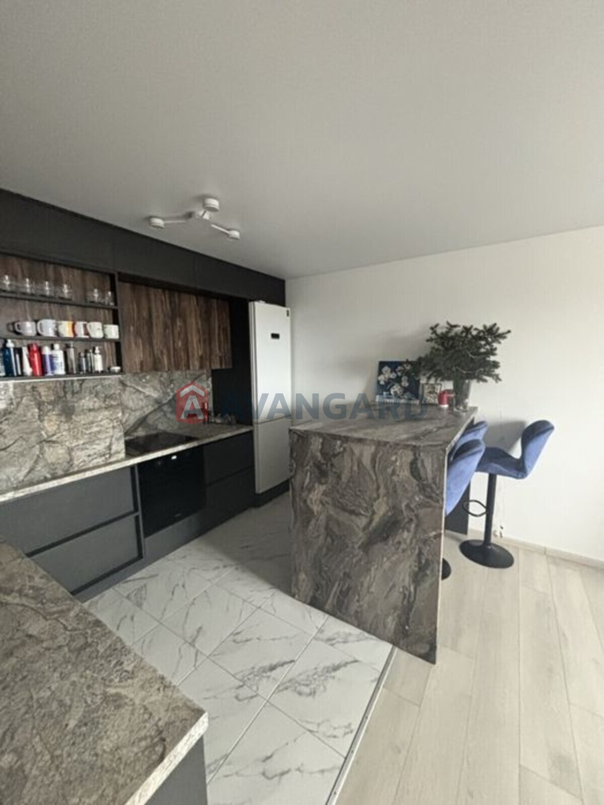 1 кім. квартира, 38/-/15 кв. м., 10/13 поверх фото 6 1 кім. квартира, 38/-/15 кв. м., 10/13 поверх фото 6