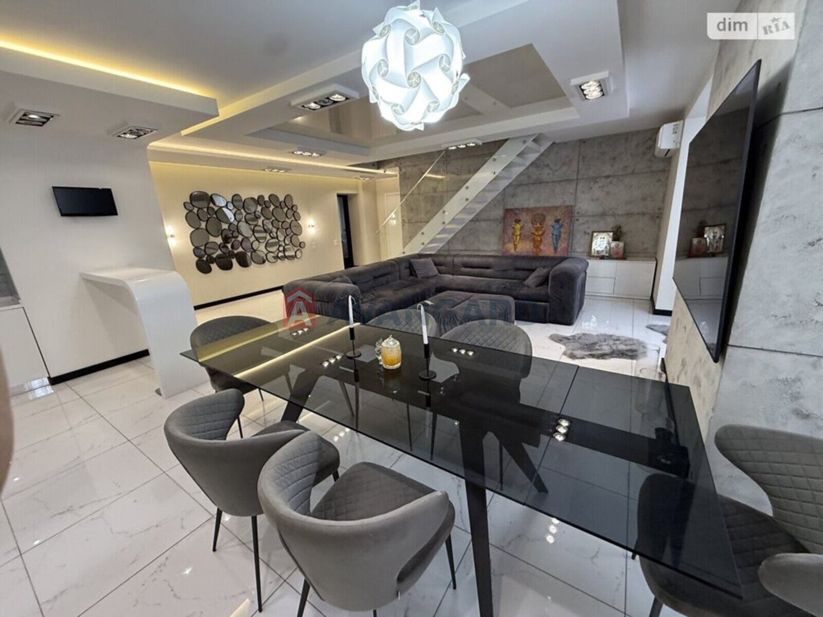 5 кім. квартира, 200/130/40 кв. м., 9/9 поверх фото 11 5 кім. квартира, 200/130/40 кв. м., 9/9 поверх фото 11