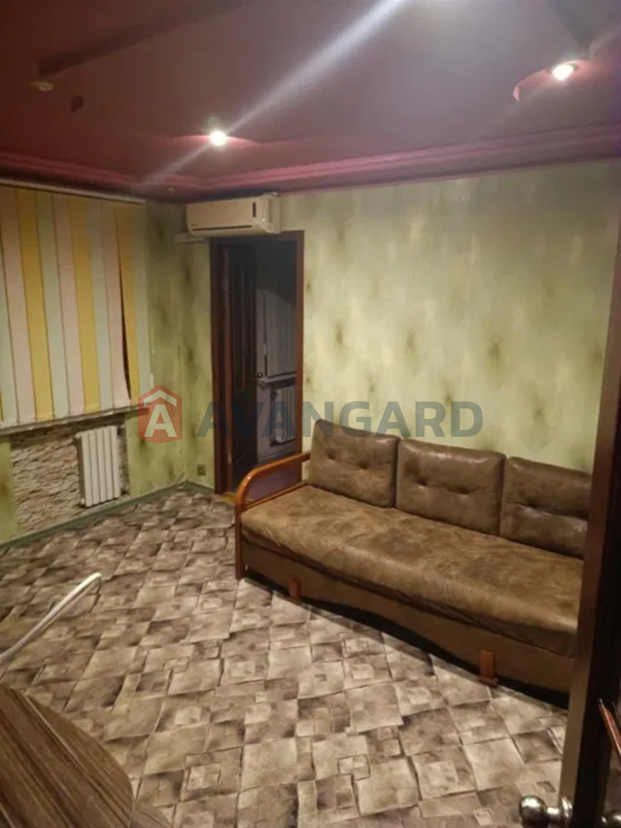 3 кім. квартира, 43/-/11 кв. м., 1/5 поверх фото 5 3 кім. квартира, 43/-/11 кв. м., 1/5 поверх фото 5