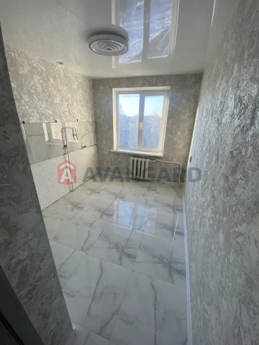 3 кім. квартира, 68/-/8 кв. м., 9/9 поверх фото 3 3 кім. квартира, 68/-/8 кв. м., 9/9 поверх фото 3