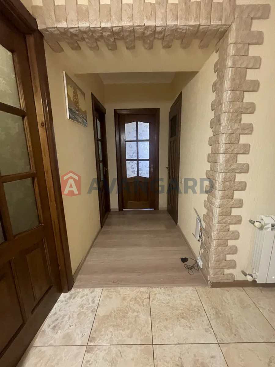 1 кім. квартира, 100/-/15 кв. м., 6/10 поверх фото 15 1 кім. квартира, 100/-/15 кв. м., 6/10 поверх фото 15