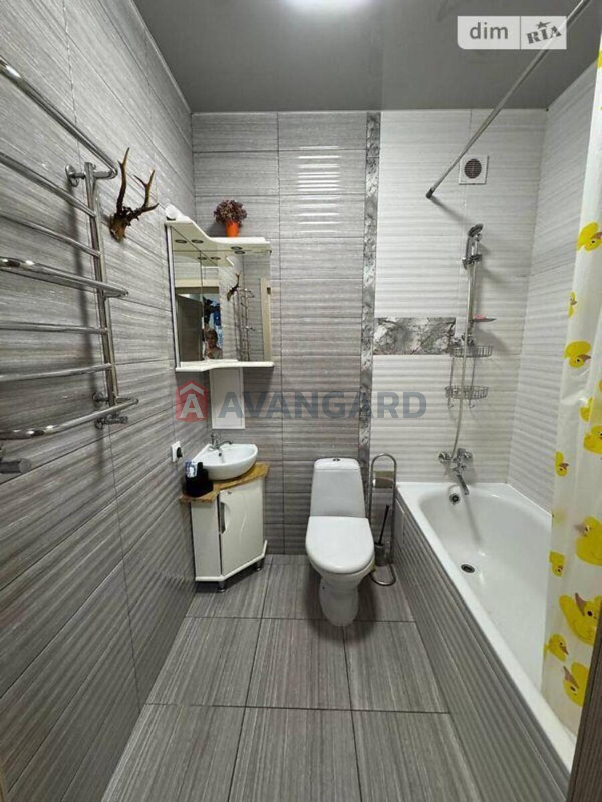 1 кім. квартира, 42/16/18 кв. м., 1/10 поверх фото 8 1 кім. квартира, 42/16/18 кв. м., 1/10 поверх фото 8