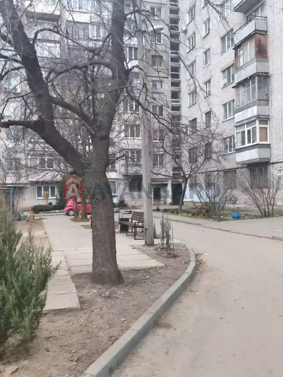 4 кім. квартира, 79/64/9 кв. м., 5/9 поверх фото 2 4 кім. квартира, 79/64/9 кв. м., 5/9 поверх фото 2