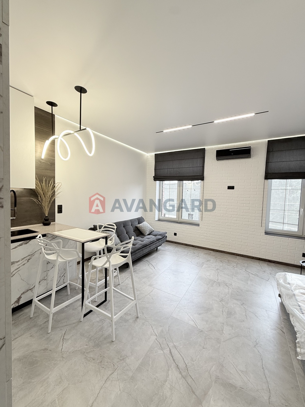 1 кім. квартира, 29.6/26.2/3.4 кв. м., 7/8 поверх фото 2 1 кім. квартира, 29.6/26.2/3.4 кв. м., 7/8 поверх фото 2