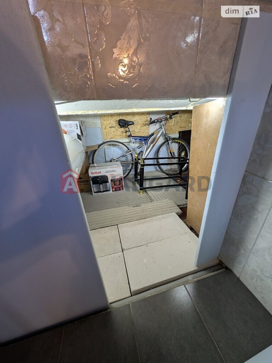 2 кім. квартира, 58/40/18 кв. м., 1/3 поверх фото 17 2 кім. квартира, 58/40/18 кв. м., 1/3 поверх фото 17