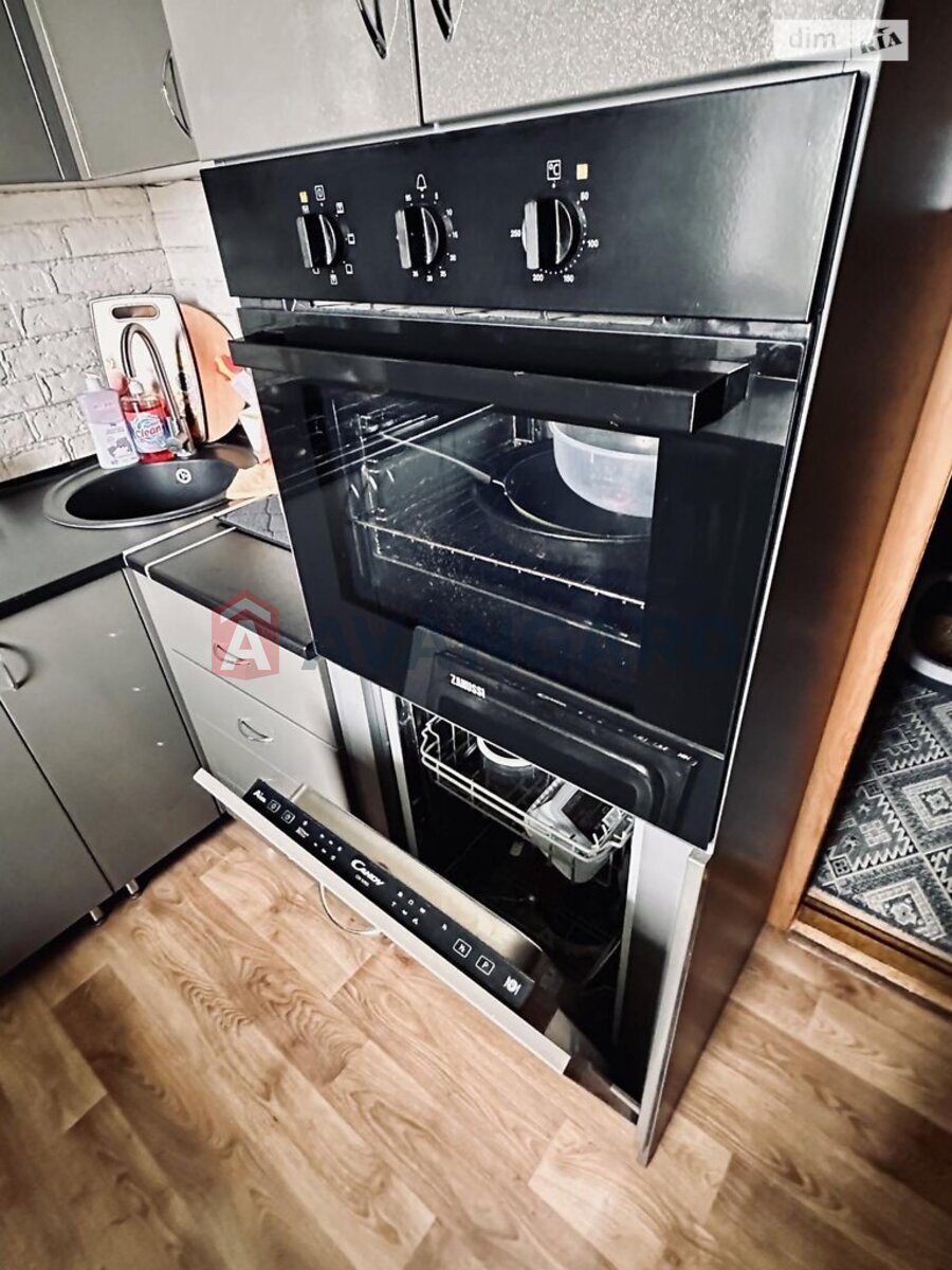 2 комн. квартира, 53/-/- кв. м., 4/5 этаж фото 1 2 комн. квартира, 53/-/- кв. м., 4/5 этаж фото 1