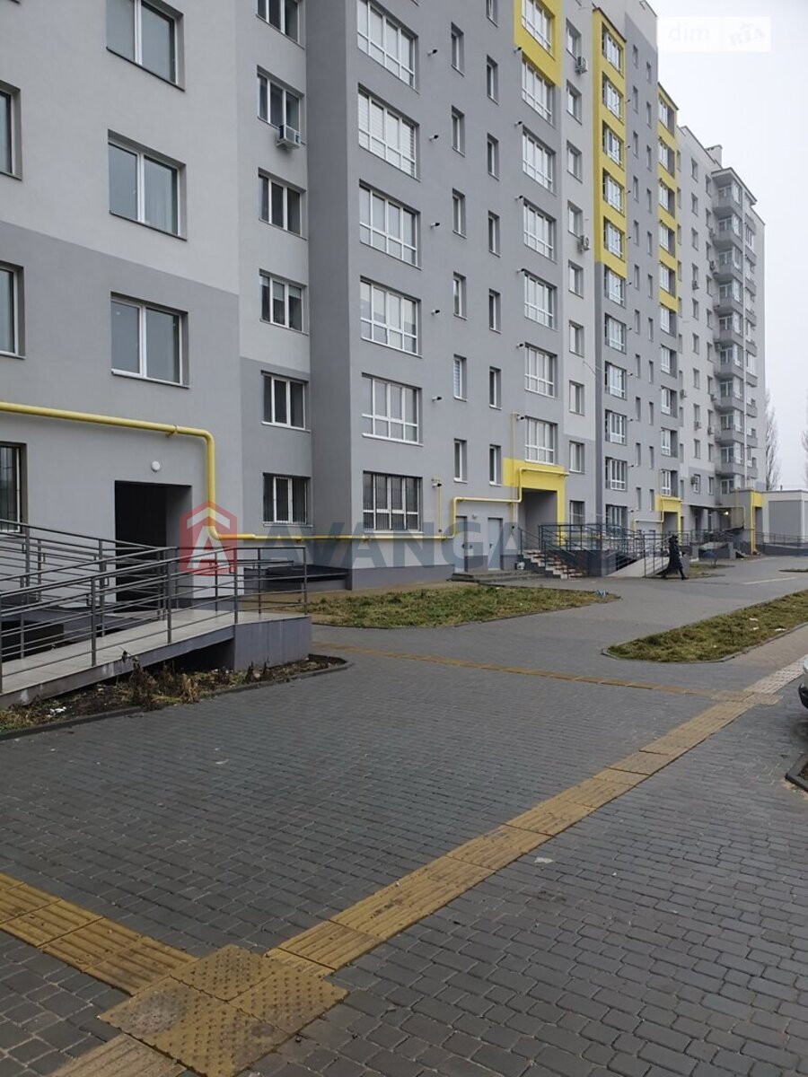 3 кім. квартира, 87/30/33 кв. м., 1/10 поверх фото 3 3 кім. квартира, 87/30/33 кв. м., 1/10 поверх фото 3