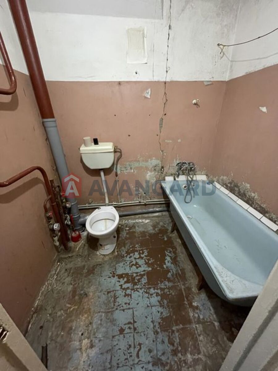 1 кім. квартира, 37/-/7 кв. м., 9/9 поверх фото 8 1 кім. квартира, 37/-/7 кв. м., 9/9 поверх фото 8