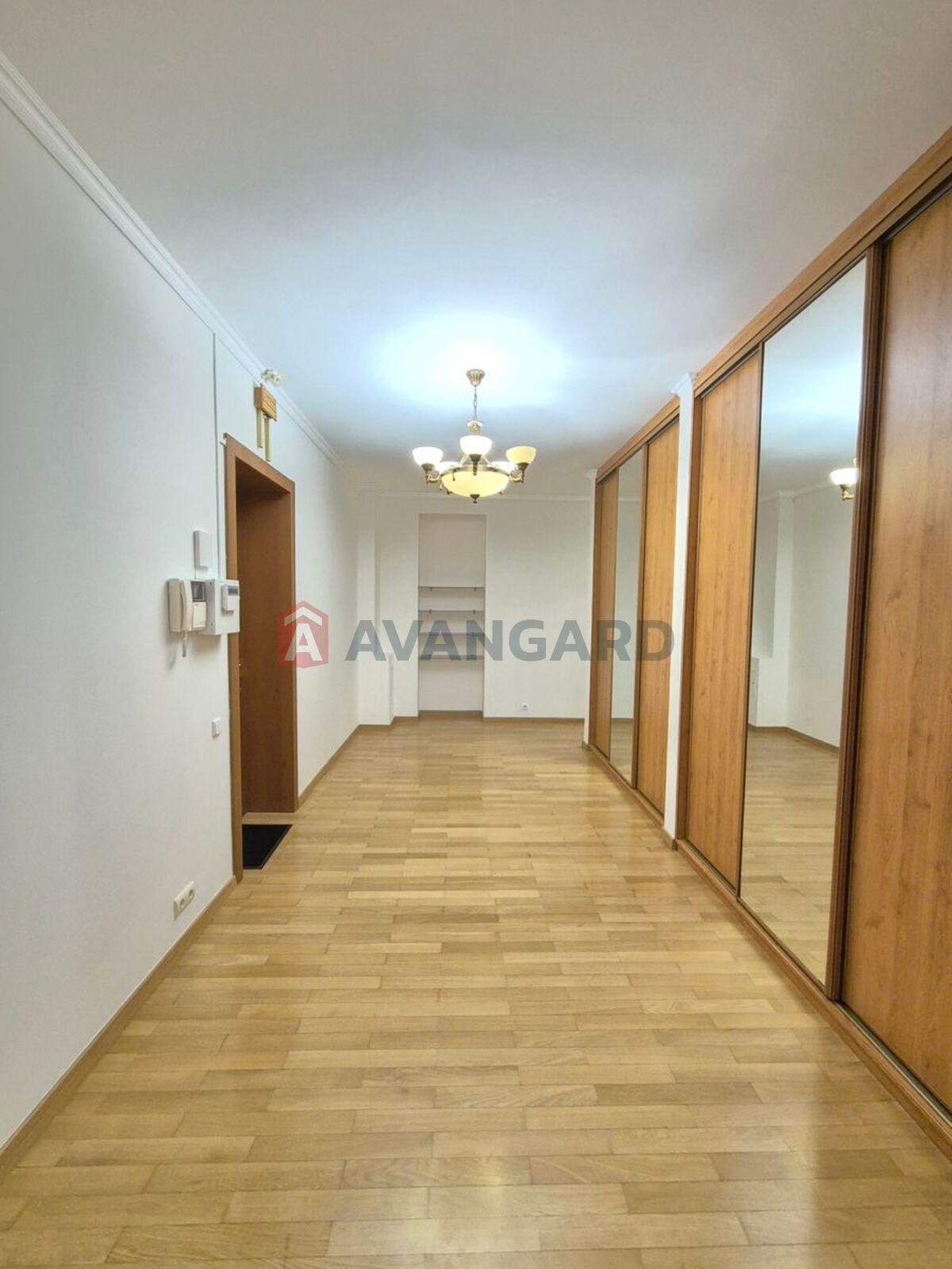 4 комн. квартира, 187/120/25 кв. м., 5/12 этаж фото 7 4 комн. квартира, 187/120/25 кв. м., 5/12 этаж фото 7