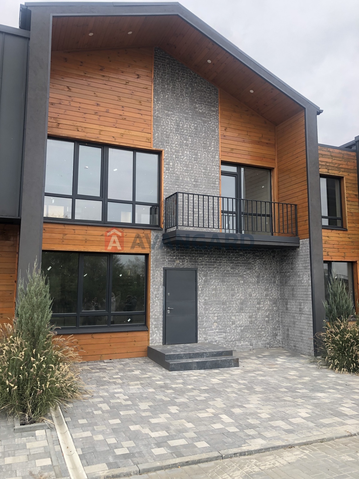 4 комн. квартира, 122,4/-/20 кв. м., 1/2 этаж фото 2 4 комн. квартира, 122,4/-/20 кв. м., 1/2 этаж фото 2