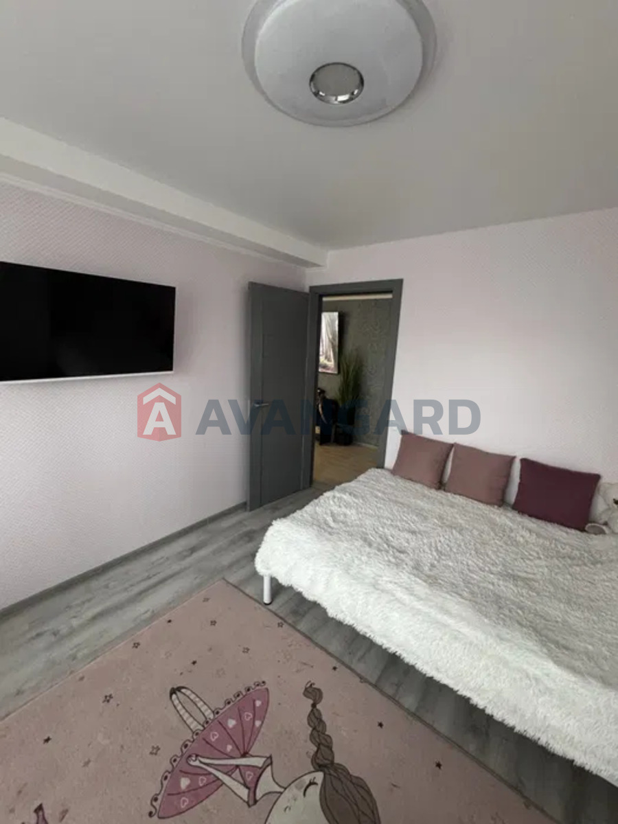 3 кім. квартира, 70/-/26 кв. м., 8/9 поверх фото 6 3 кім. квартира, 70/-/26 кв. м., 8/9 поверх фото 6