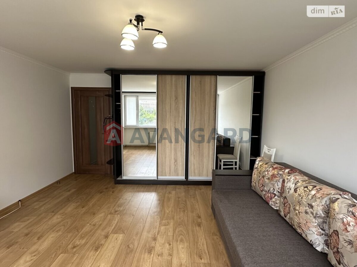 2 комн. квартира, 70.3/40/21 кв. м., 1/9 этаж фото 6 2 комн. квартира, 70.3/40/21 кв. м., 1/9 этаж фото 6