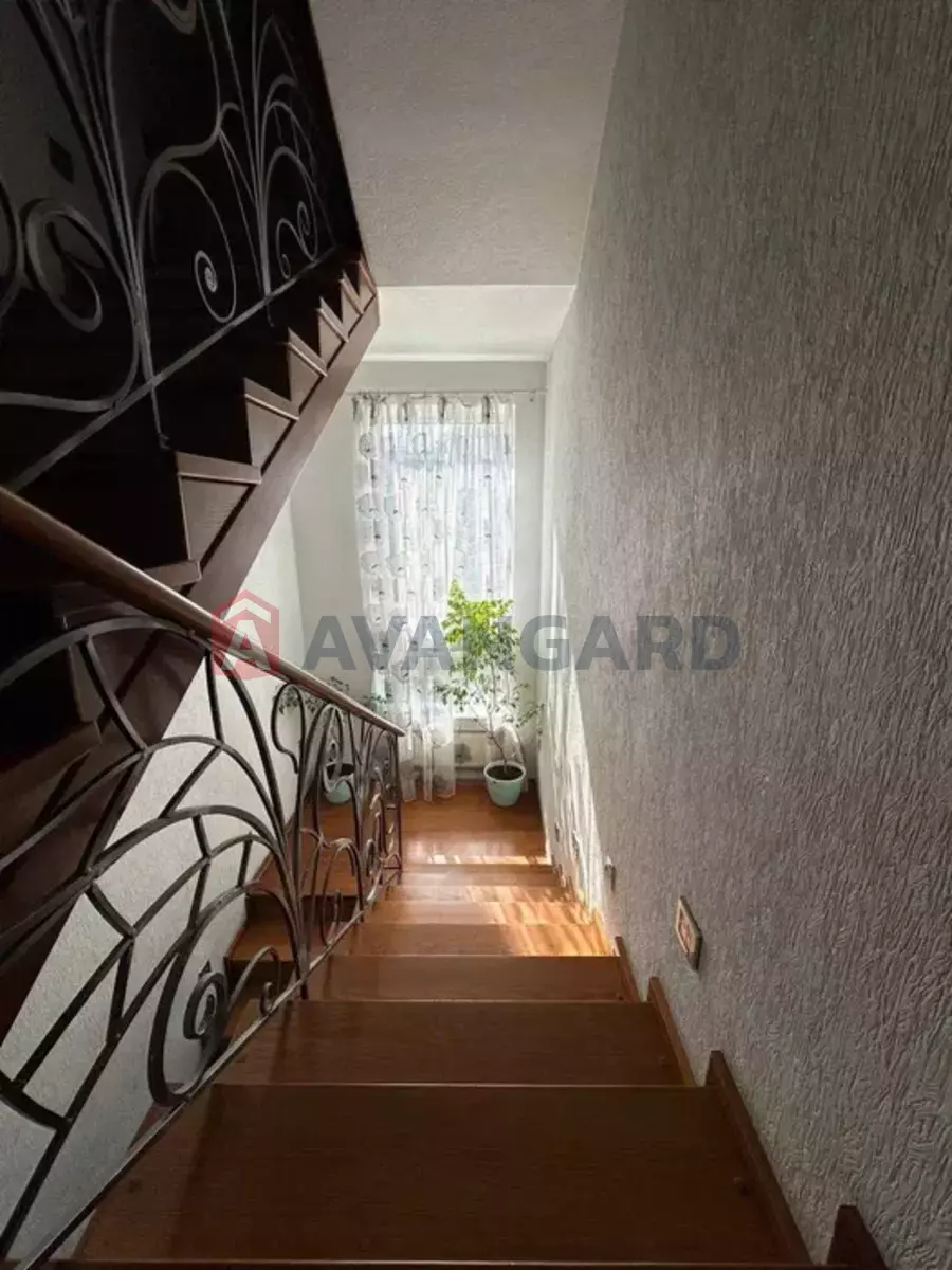 7 комн. квартира, 322/-/60 кв. м., -/3 этаж фото 7 7 комн. квартира, 322/-/60 кв. м., -/3 этаж фото 7
