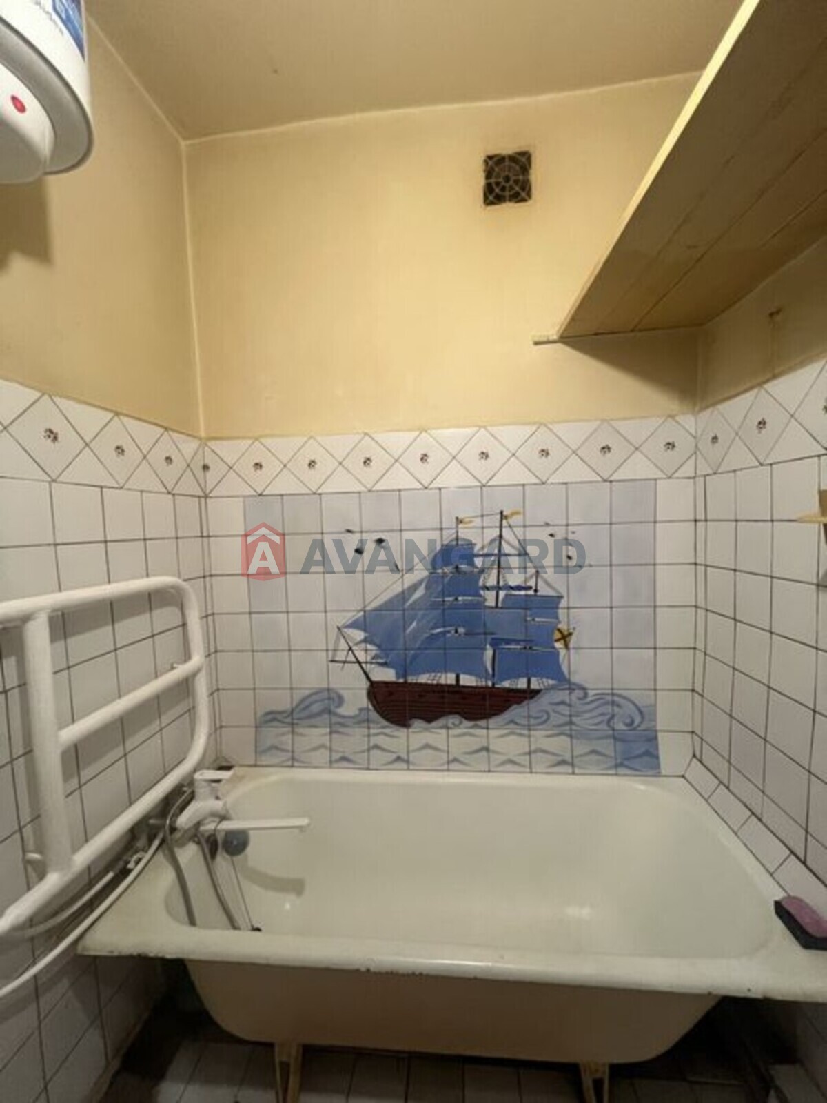 2 комн. квартира, 42/-/6 кв. м., 1/3 этаж фото 4 2 комн. квартира, 42/-/6 кв. м., 1/3 этаж фото 4