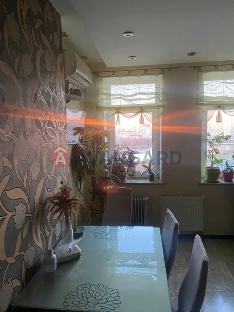 3 комн. квартира, 90/-/16 кв. м., 13/18 этаж фото 6 3 комн. квартира, 90/-/16 кв. м., 13/18 этаж фото 6