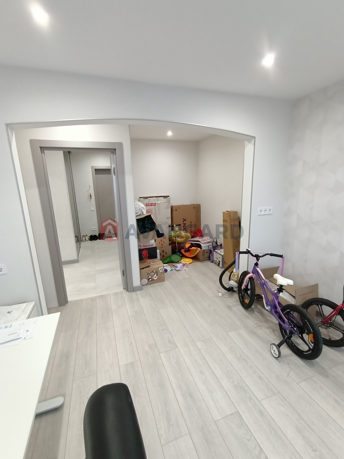 4 кім. квартира, 96/-/25 кв. м., 10/10 поверх фото 20 4 кім. квартира, 96/-/25 кв. м., 10/10 поверх фото 20