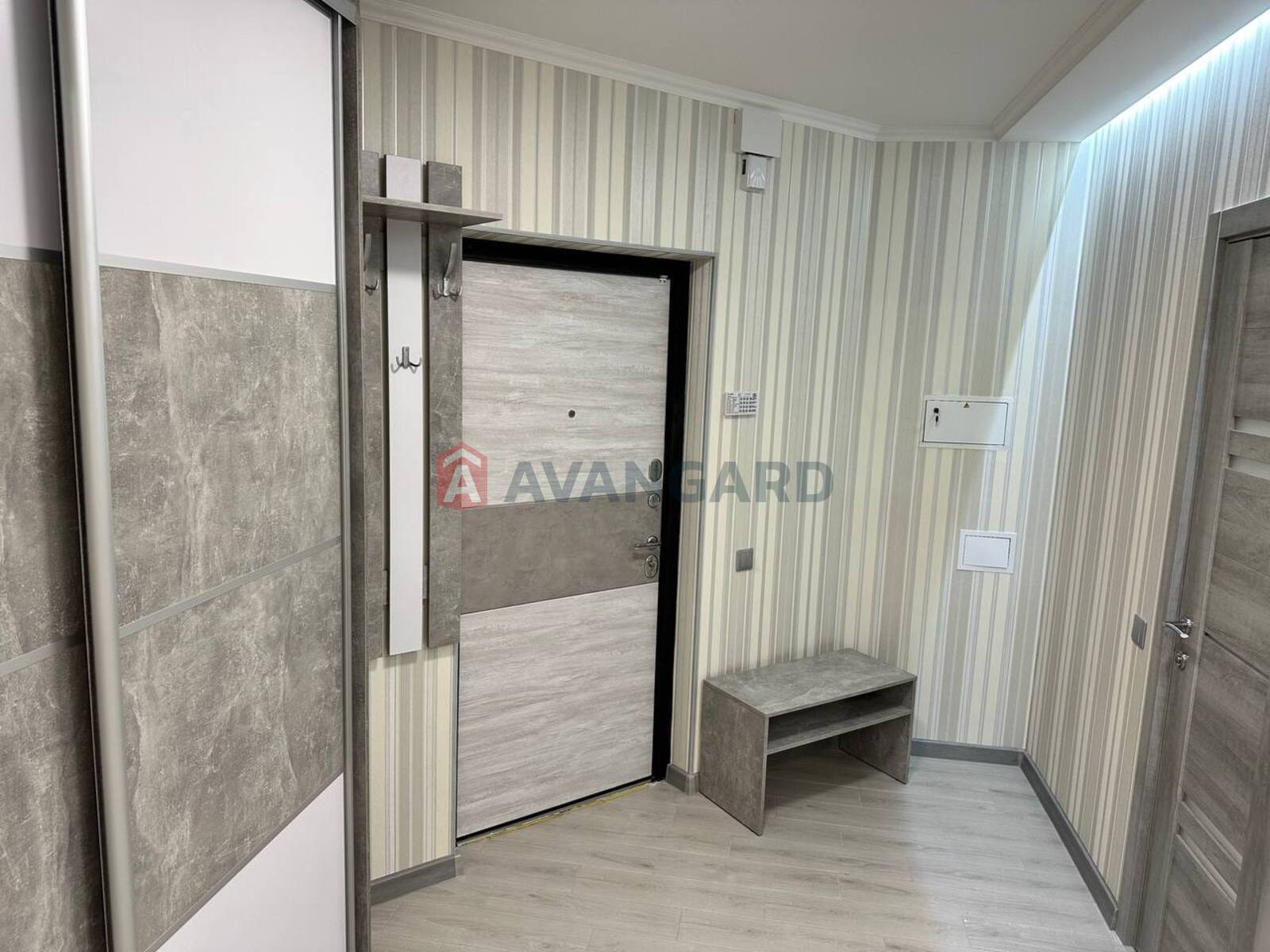 1 кім. квартира, 52/-/10 кв. м., 14/15 поверх фото 2 1 кім. квартира, 52/-/10 кв. м., 14/15 поверх фото 2