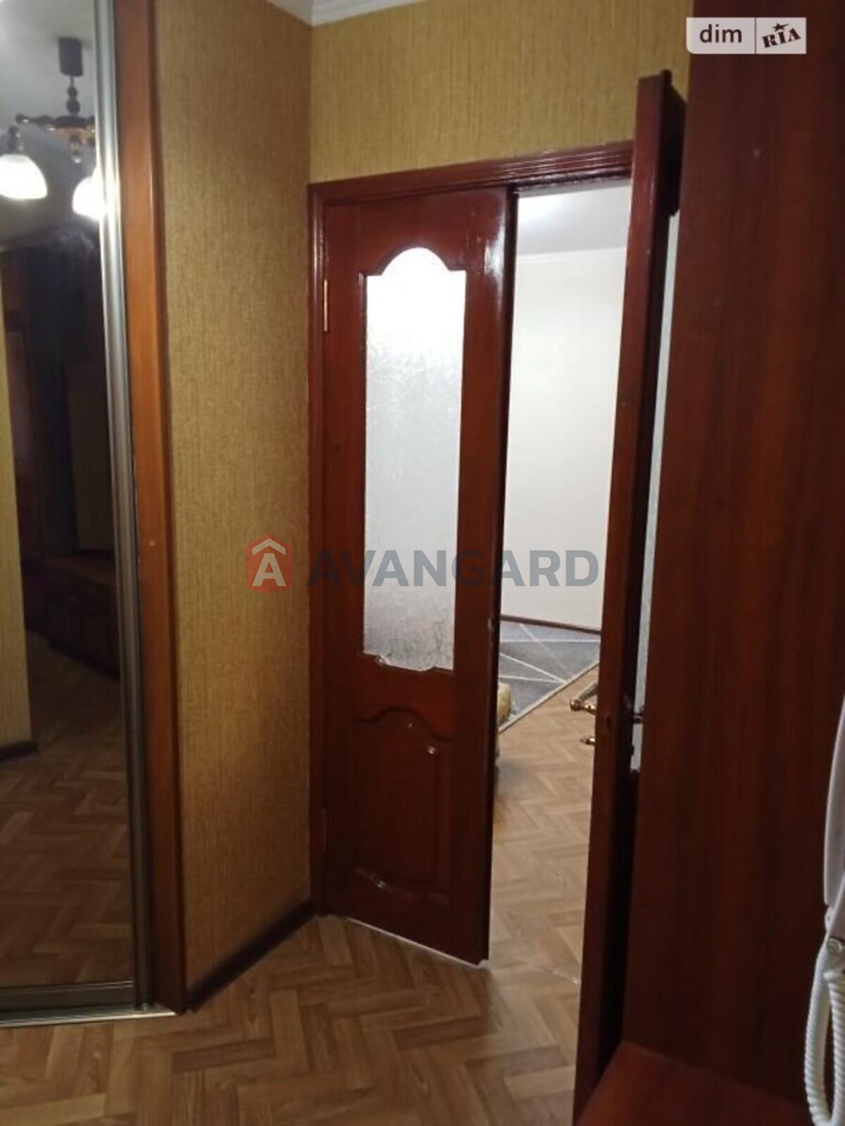 2 кім. квартира, 75/-/- кв. м., 8/10 поверх фото 9 2 кім. квартира, 75/-/- кв. м., 8/10 поверх фото 9