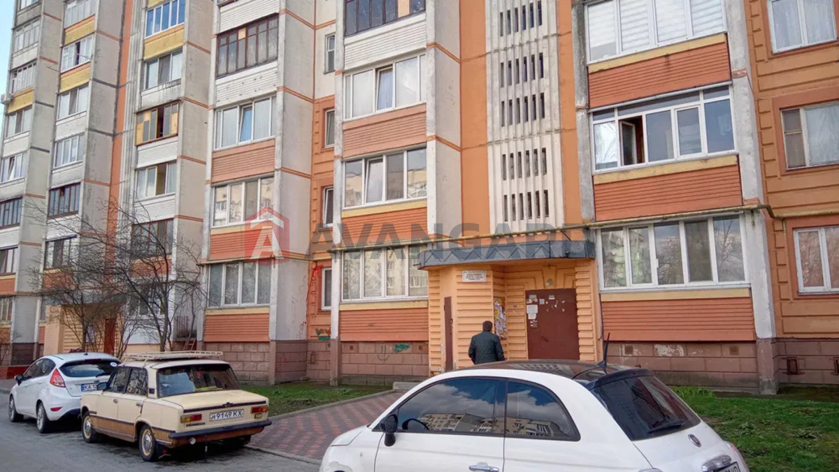 3 комн. квартира, 80/-/9 кв. м., 8/9 этаж фото 4 3 комн. квартира, 80/-/9 кв. м., 8/9 этаж фото 4
