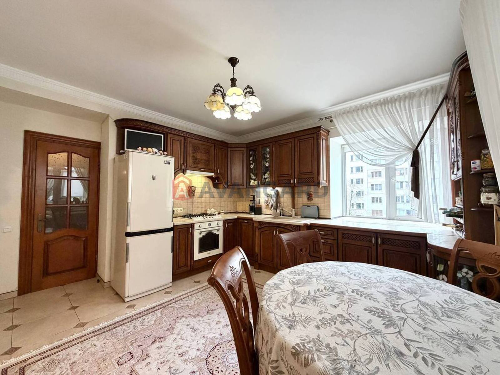 4 комн. квартира, 148/84/16 кв. м., 3/10 этаж фото 14 4 комн. квартира, 148/84/16 кв. м., 3/10 этаж фото 14