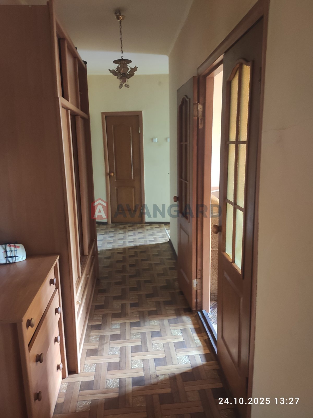 3 комн. квартира, 63/-/8 кв. м., 2/9 этаж фото 1 3 комн. квартира, 63/-/8 кв. м., 2/9 этаж фото 1